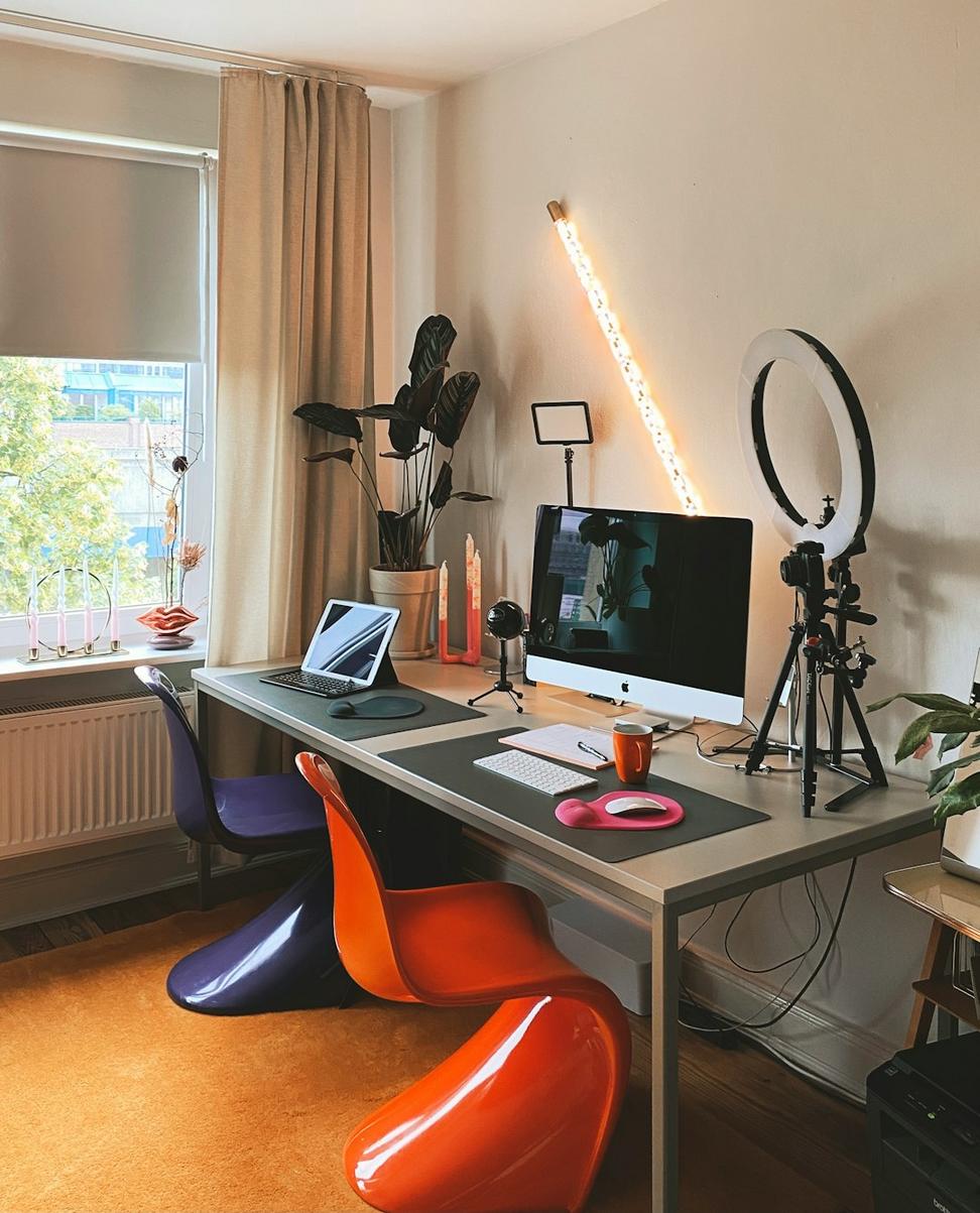 Interior design specialist